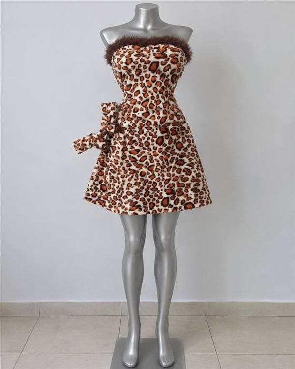 Gatita leopardo dama