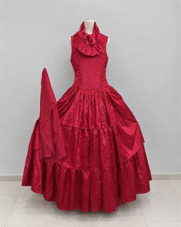 Dama antigua fucsia o vestido de fiesta